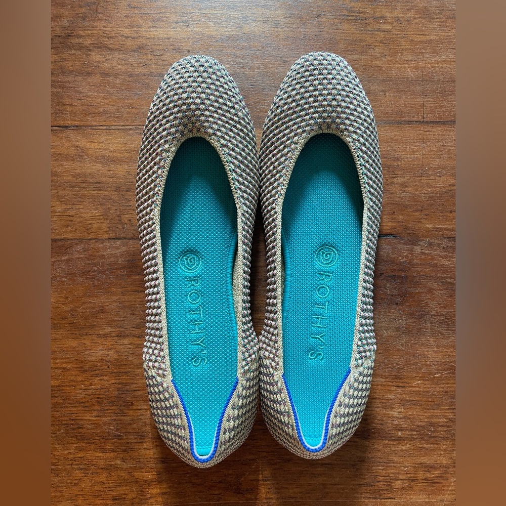 Gold shimmer Rothy’s square flats. Size 9.5